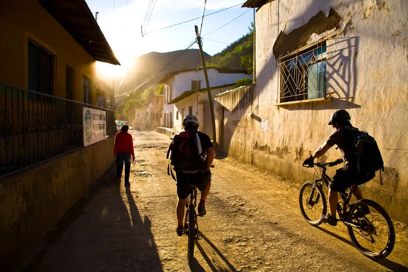 Is it Safe to Bicycle Through Mexico? 7+ Tips for Bikepackers